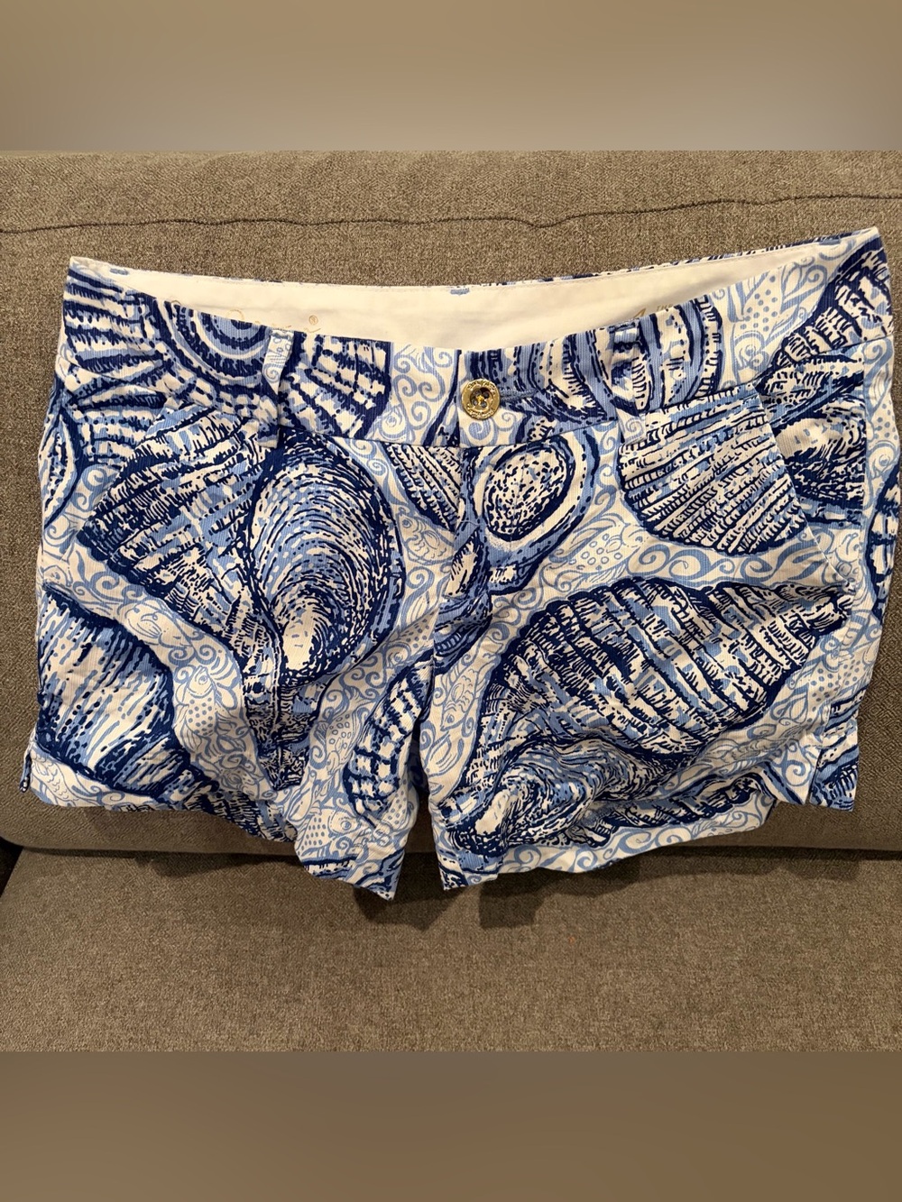 Lilly Pulitzer Callahan White and Blue Shell-Print Bermuda Shorts